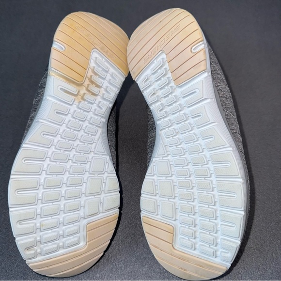 Skechers Air Cooled Memory Foam Women's Gray and Pink Sneakers size 7 - Picture 11 of 11